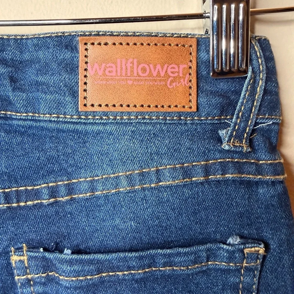 Wallflower the Alexis Girl‎ Wide Leg Fit Denim Blue Jeans High Rise Size 7 NWT